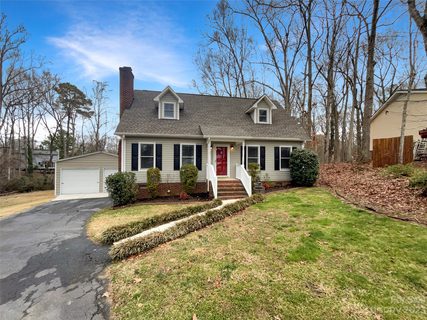 4876 Hickory Nut Court sold home in Country Oaks, Rock Hill, SC