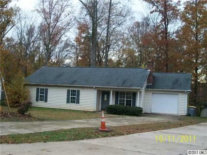 1408 Ridgewood Drive