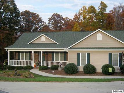 3856 Heather Glen Court sold home in Ridge Crest, Maiden, NC