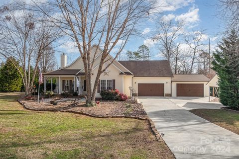 1109 Cherry Brook Court sold home in highland woods, Kannapolis, NC
