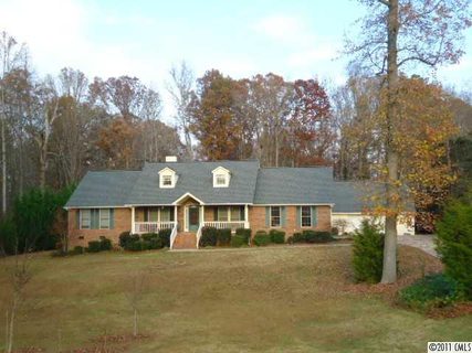 107 Sterling Drive