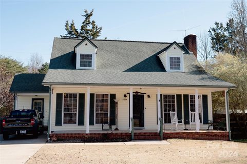 Previously sold for $325,000