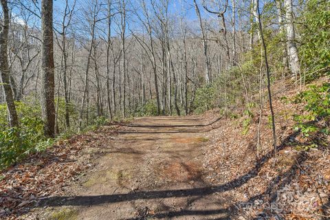 334 Paso Fino Drive sold lot in Country Club Cove Estates, Maggie Valley, NC
