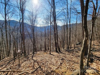 32 Marble Stone Drive sold home in Creekstone, Waynesville, NC