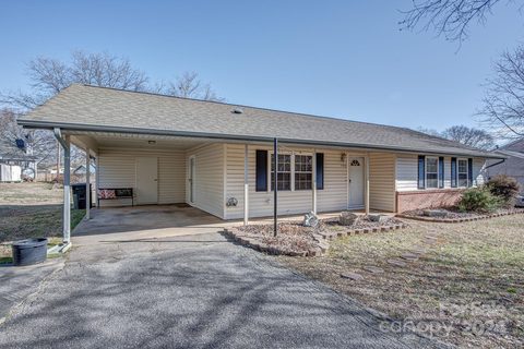 202 King Henry Lane