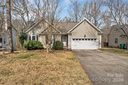 12135 Meadow Post Lane sold home in Charlotte, SC