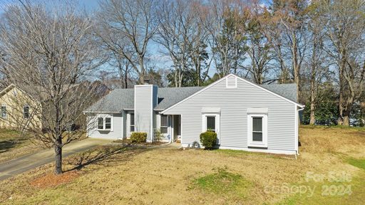 10737 Copper Field Drive sold home in Park Ridge, Pineville, NC