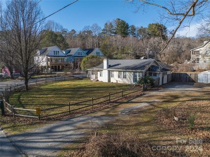 1 Sevier Street sold home in Jackson Park, Asheville, NC