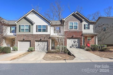 5023 Mockernut Lane
