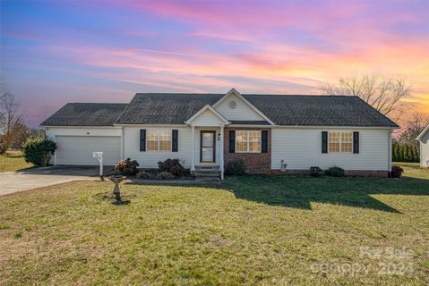 661 Mock Mill Road sold home in Augusta Greens, Statesville, NC