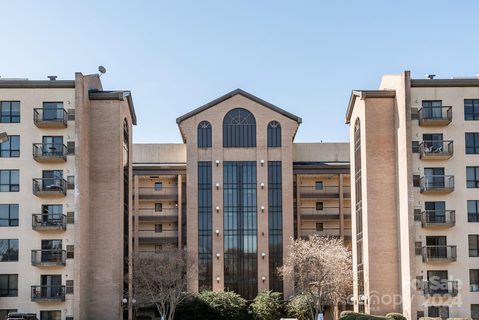 211 Heritage Boulevard 504