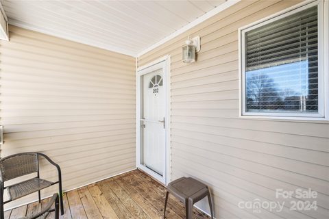 1683 Eagles Place 202