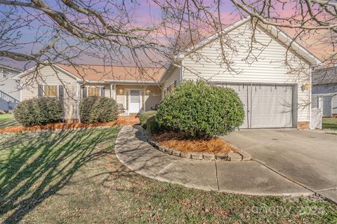 812 Highlander Court