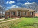 424 Walnut Point Drive sold home in Matthews, SC