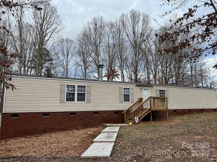 6455 Sterling Court sold home in Lynn Ridge, Stanley, NC