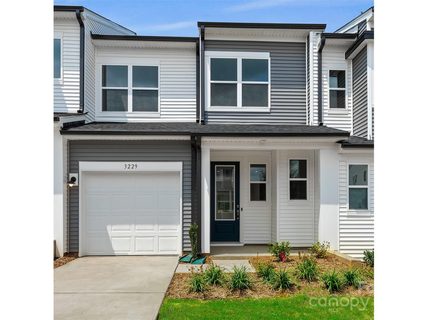 3229 Hutton Gardens Lane