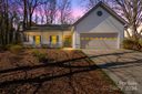 6612 Barry Whitaker Place sold home in Mint Hill, SC