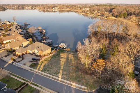 Previously sold for $590,000