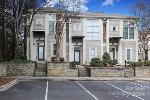 1085 Park West Drive sold home in Park West, Charlotte, NC