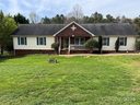 2923 Greenleaf Road sold home in Clover, SC