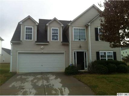 5415 Kiev Drive sold home in Sunset On Linda Vista, Charlotte, NC
