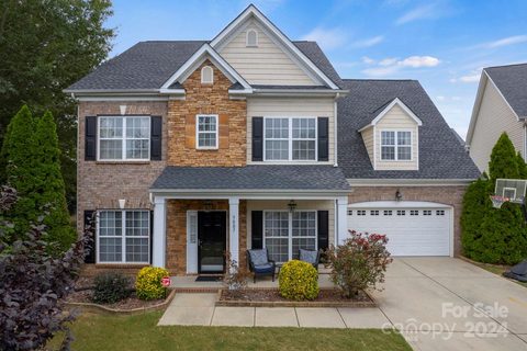 3007 Shady Knoll Circle