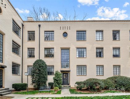 1121 Myrtle Avenue 41