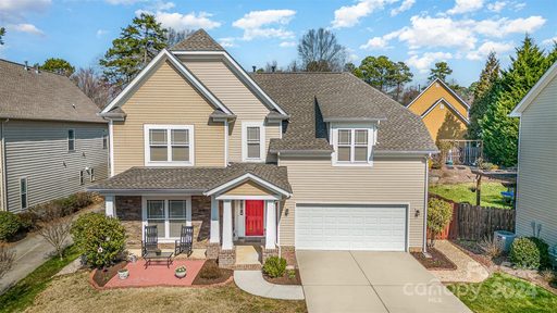7012 Holly Grove Court sold home in Chestnut Oaks, Matthews, NC