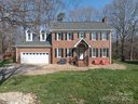 1622 Village Court sold home in Gastonia, SC