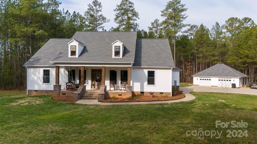 1819 Riva Ridge Court sold home in Derby Downs, York, SC