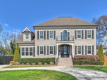 1127 Yale Place
