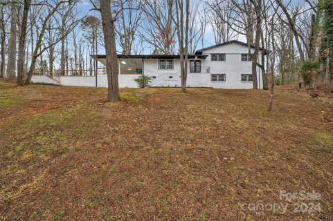 400 Crestview Drive