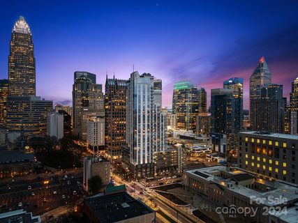 333 W Trade Street 802