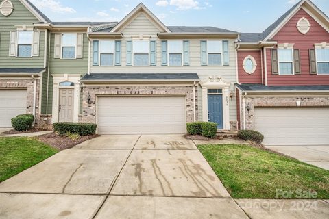 Previously sold for $490,000
