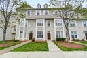 8135 Kings Creek Drive sold home in Charlotte, SC