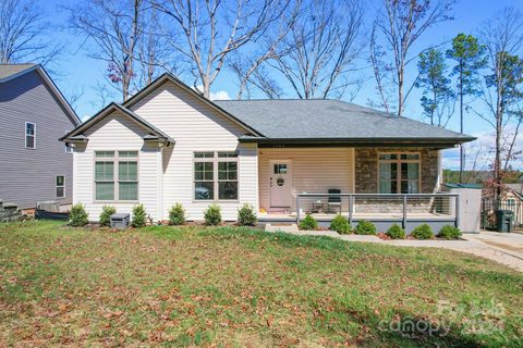 7609 Red Robin Trail