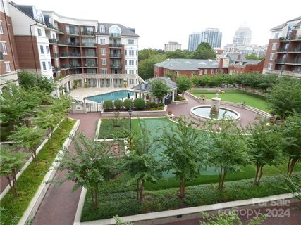 300 W 5th Street 426