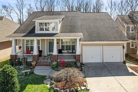 7005 Holly Grove Court sold home in Chestnut Oaks, Matthews, NC