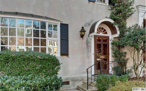Previously sold for $286,500