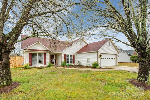 908 Woodhill Drive