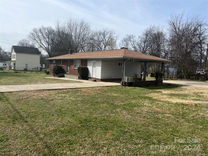 200 Harrison Street sold home in Lakewood, Charlotte, NC