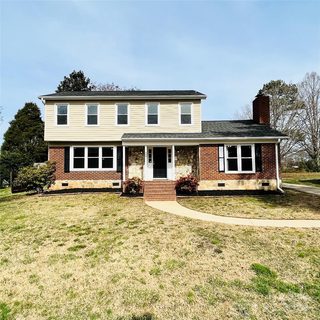 504 Willow Road