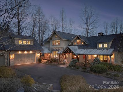 1421 Solomon Circle sold home in Pathways Of Solomon, Hendersonville, NC