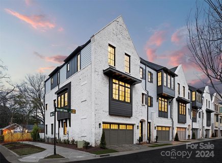 6215 Berryhill Towns Drive sold townhome in Towns at Berryhill, Charlotte, NC