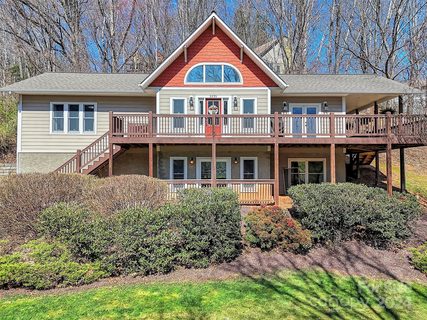 2295 Crymes Cove Road sold home in The Meadow, Waynesville, NC