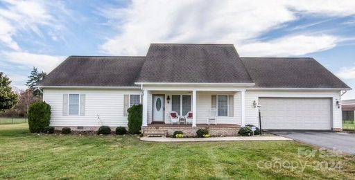 69 Maplewood Lane sold home in Lynnbrook, Taylorsville, NC