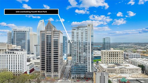 333 W Trade Street 2000