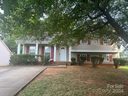 2925 Hosta Drive sold home in Charlotte, SC