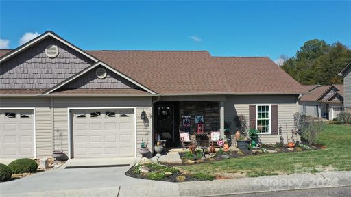 505 2nd Street Place U2 sold townhome in Conover Manor, Conover, NC