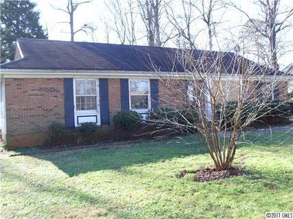 8712 Deerwood Drive